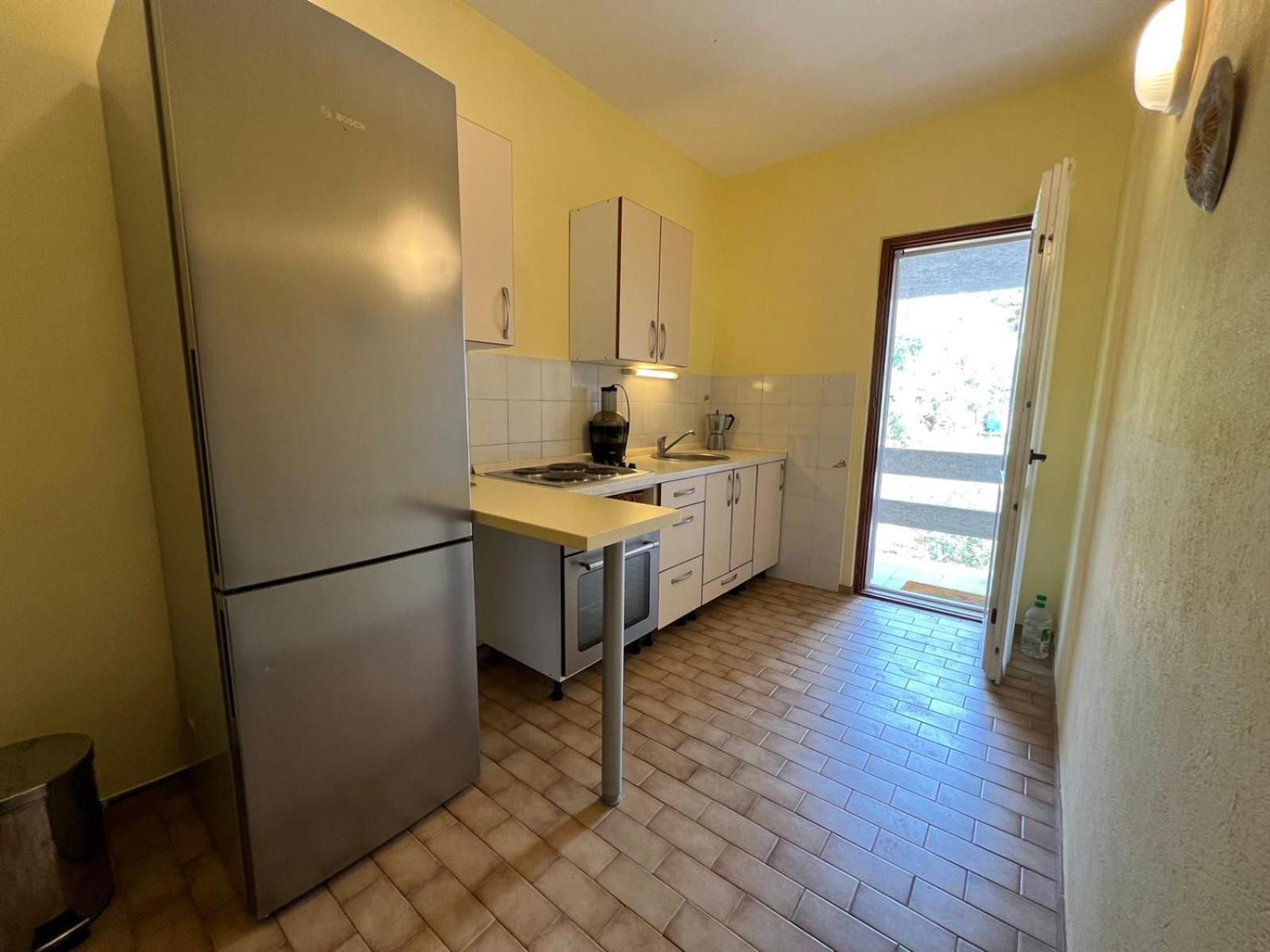Sea Breeze Apartments With Private Beach And Boat Anchorage Stara Novalja Quarto foto